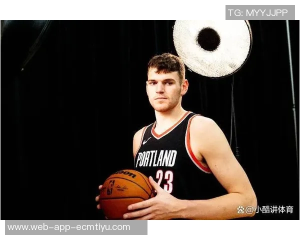 开拓者媒体人杨瀚森直言球队前景堪忧克罗宁的眼光令人失望 开拓者媒体人杨瀚森直言球队前景堪忧克罗宁的眼光令人失望