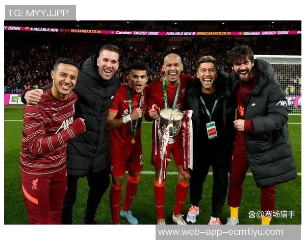 C罗成为首位为四家俱乐部打进百球的球员莱万和内马尔各为三队贡献进球