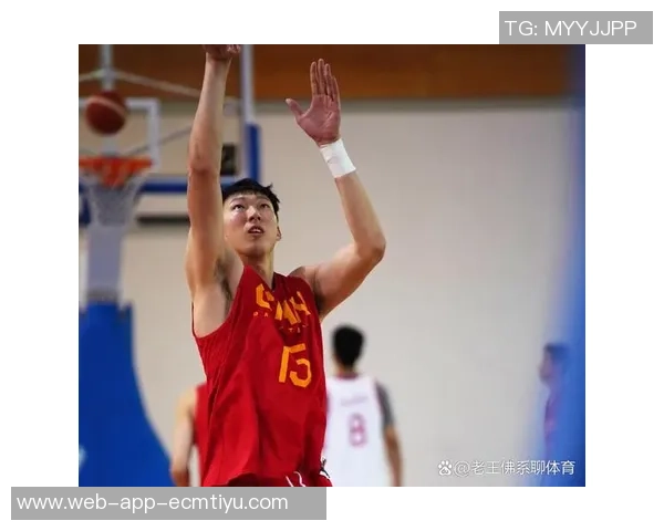 周琦面对包夹表现出色关键时刻失误遗憾落败贡献19分9板2帽